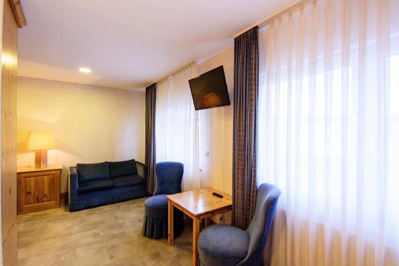 Hotel Bohn Metzingen  Esterno foto