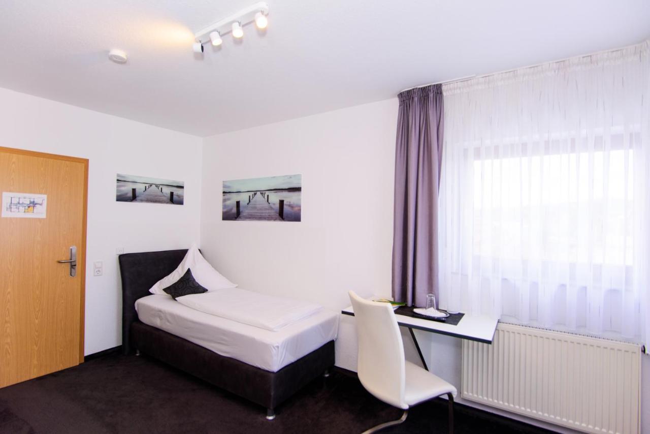Hotel Bohn Metzingen  Esterno foto